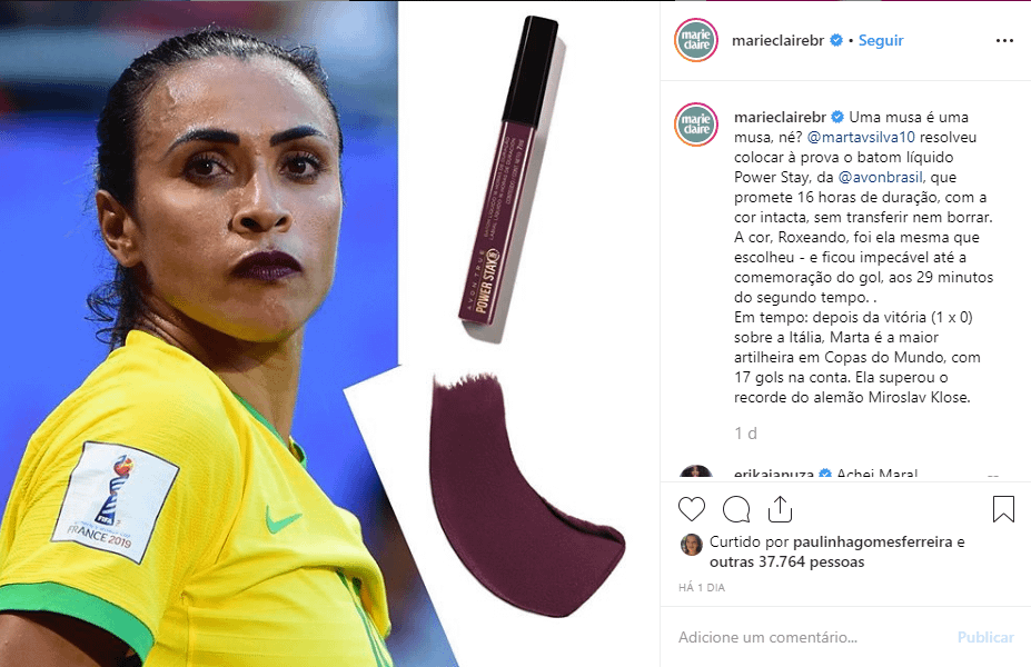 Reprodução de postagem do perfil no Instagram da Marie Claire comentando o acontecimento.